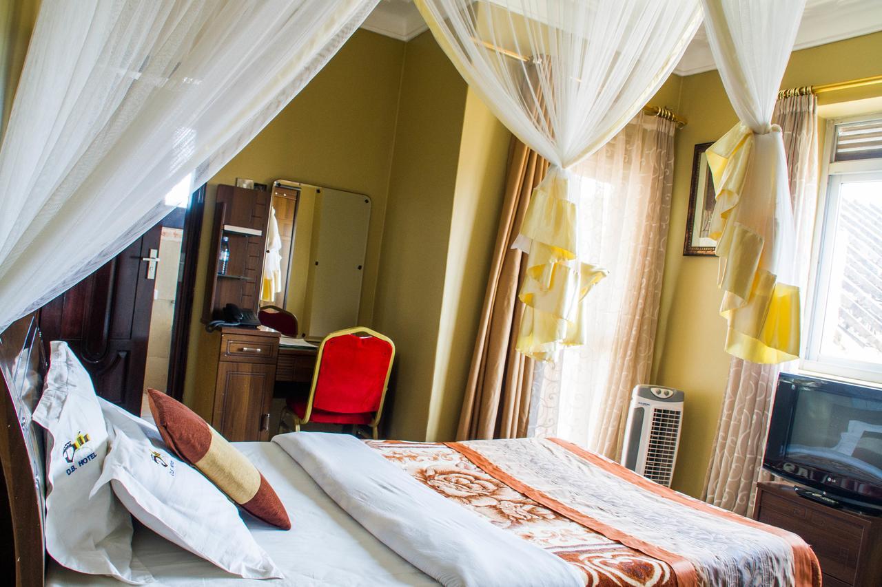 Desert Breeze Hotel Arua Exteriér fotografie